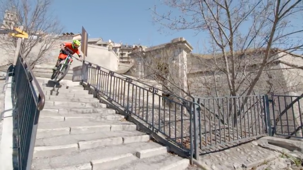 Teasing – Urban DH Serre Chevalier