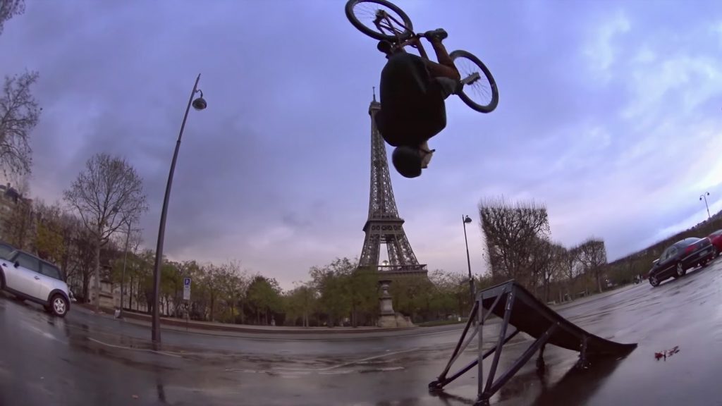 « Brett Rheeder’s Mini-flip » à travers le monde