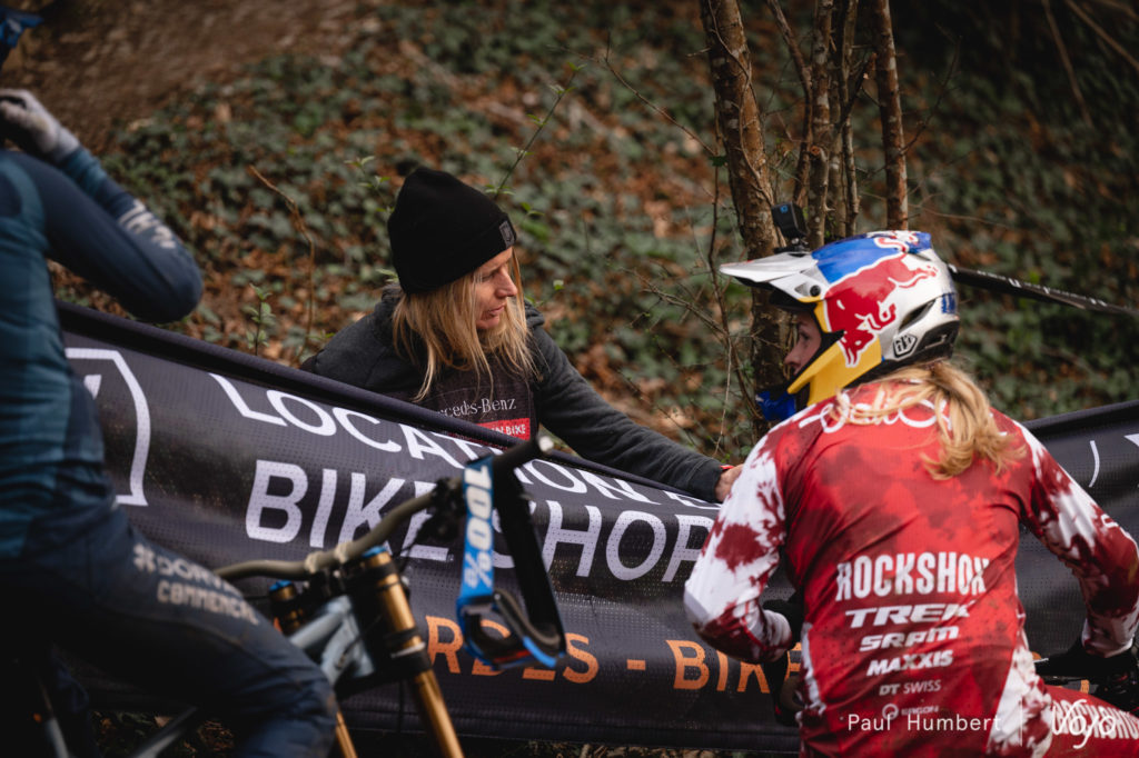 Interview | Vali Höll & Cécile Ravanel : « en 2021, c’est la première fois que j’ai appris quelque chose en course »