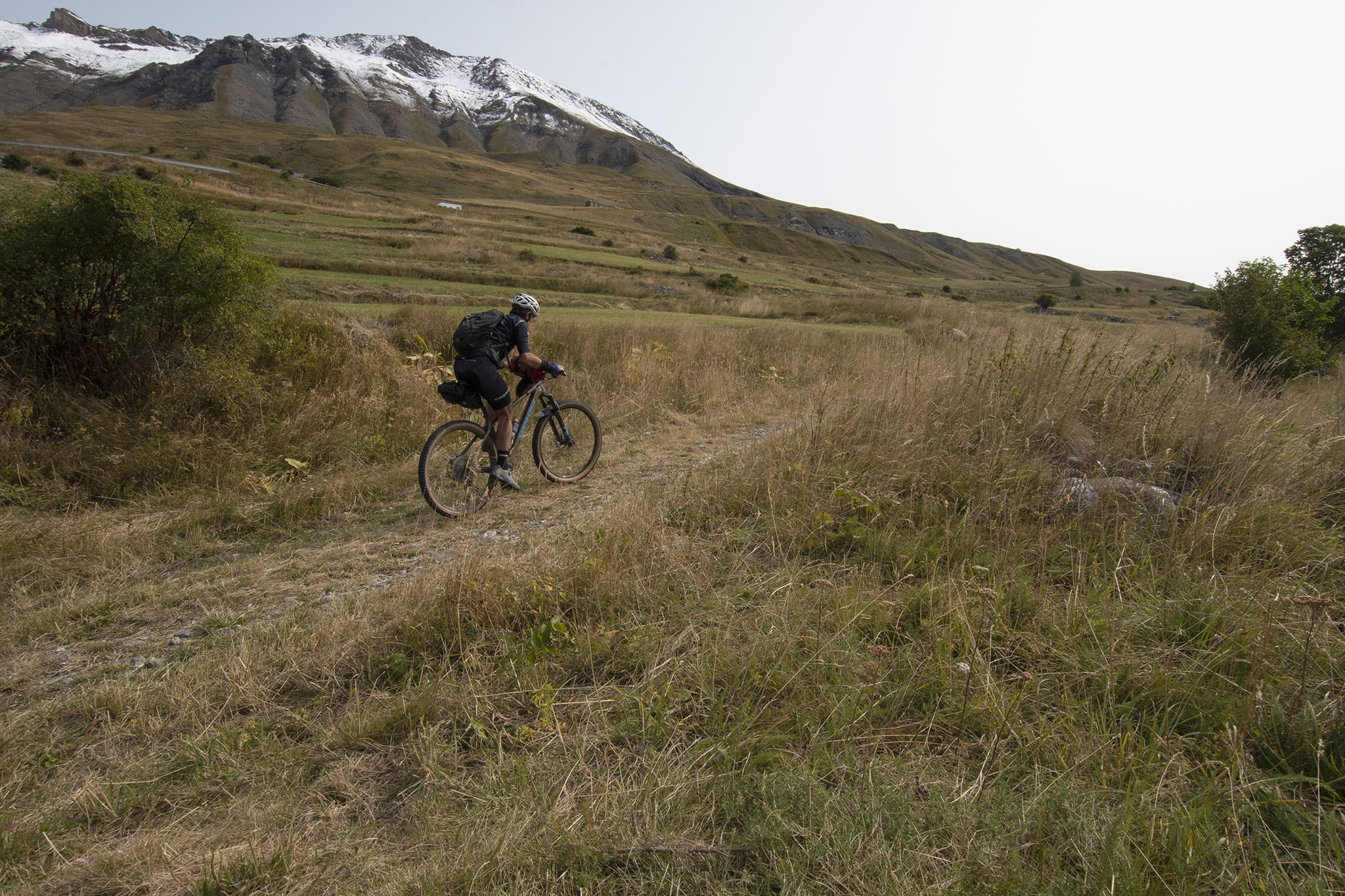 https://www.vojomag.com/app/uploads/2024/01/les 4 saisons du Galibier. 2bd.jpg