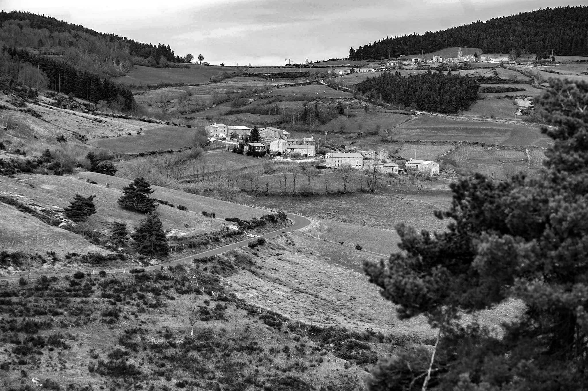 https://www.vojomag.com/app/uploads/2024/05/GEVAUDAN. Gravel panoramanb.jpg