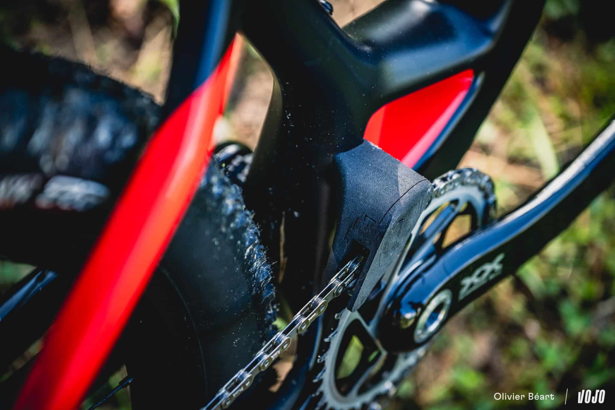 https://www.vojomag.com/app/uploads/2024/07/Pinarello Dogma XC Hardtail test essai avis - Copyright Olivier Beart Vojo Magazine 23 2048x1366.jpg