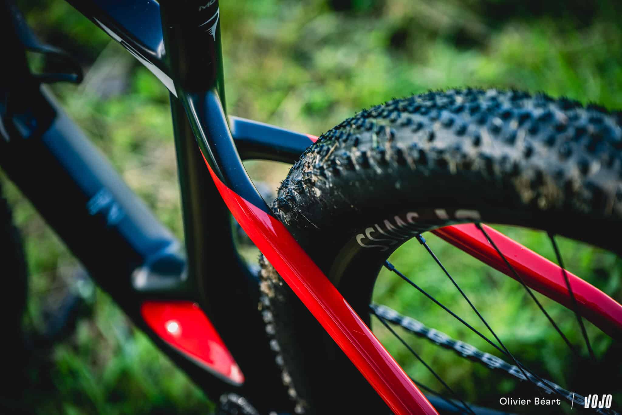 https://www.vojomag.com/app/uploads/2024/07/Pinarello Dogma XC Hardtail test essai avis - Copyright Olivier Beart Vojo Magazine 31 2048x1366.jpg