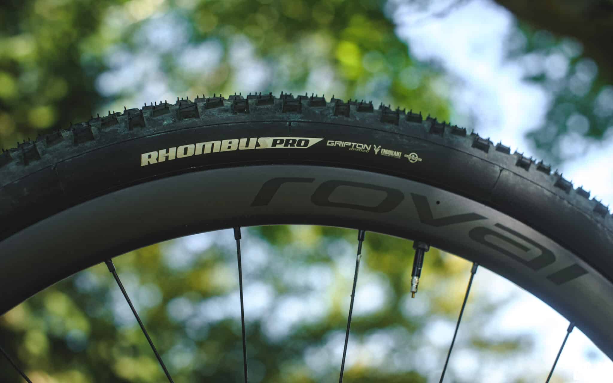 https://www.vojomag.com/app/uploads/2024/07/pneus specialized gravel 2024 vojo 7 1280x2048.jpg