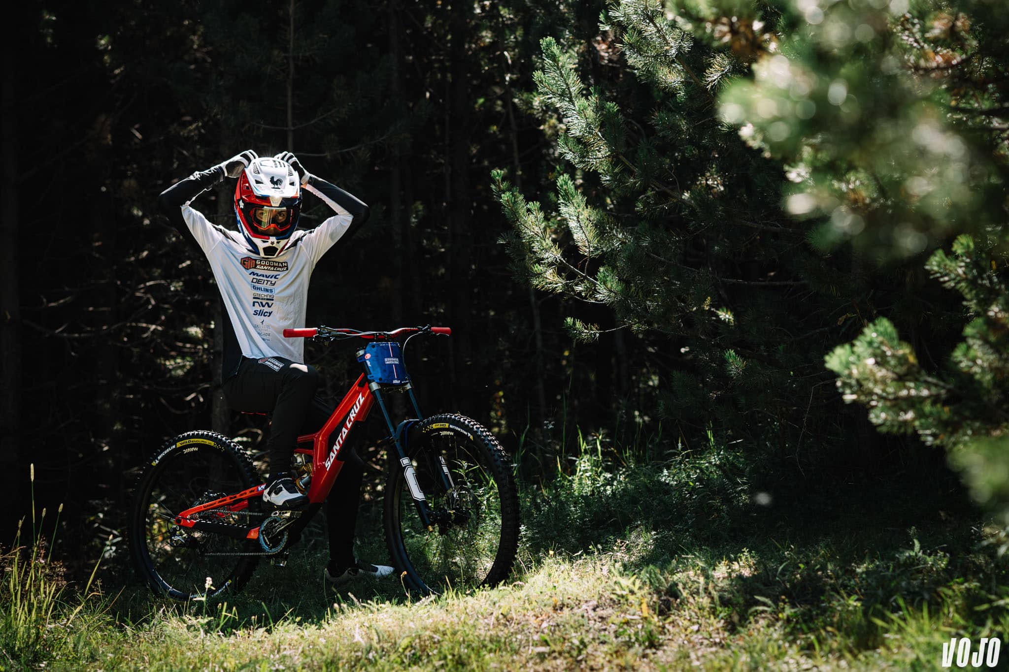 https://www.vojomag.com/app/uploads/2024/08/bike check vtt dh vallnord andorre championnat monde vojo paul humbert 4.jpg