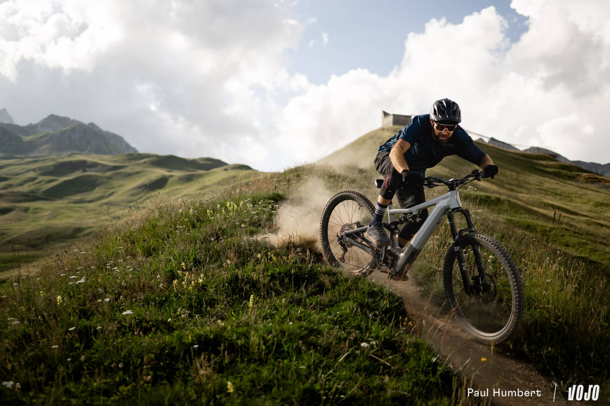 https://www.vojomag.com/app/uploads/2024/08/bourg saint maurice les arcs vtt 2024 vojo paul humbert 25.jpg