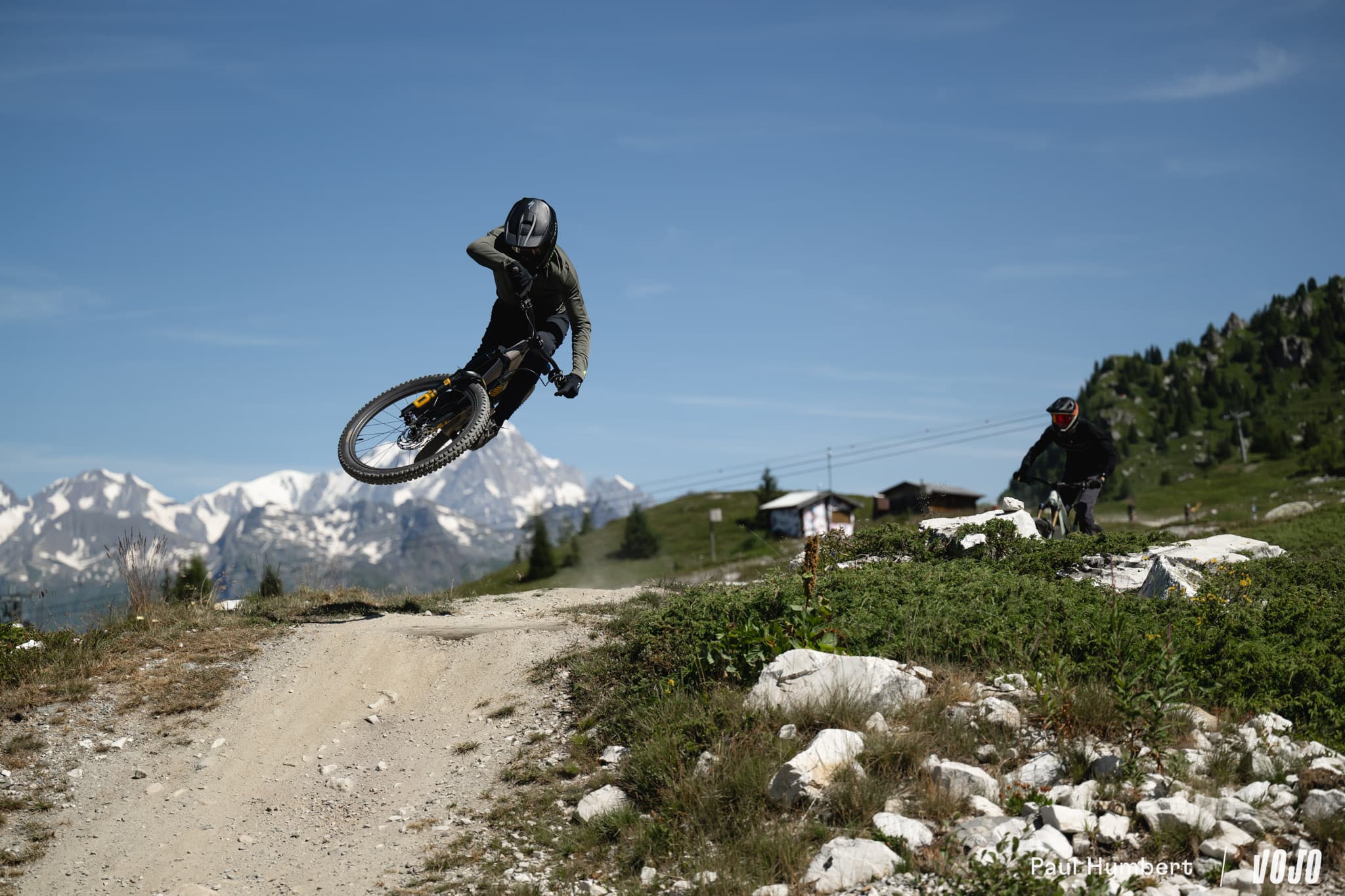 https://www.vojomag.com/app/uploads/2024/08/bourg saint maurice les arcs vtt 2024 vojo paul humbert 80.jpg