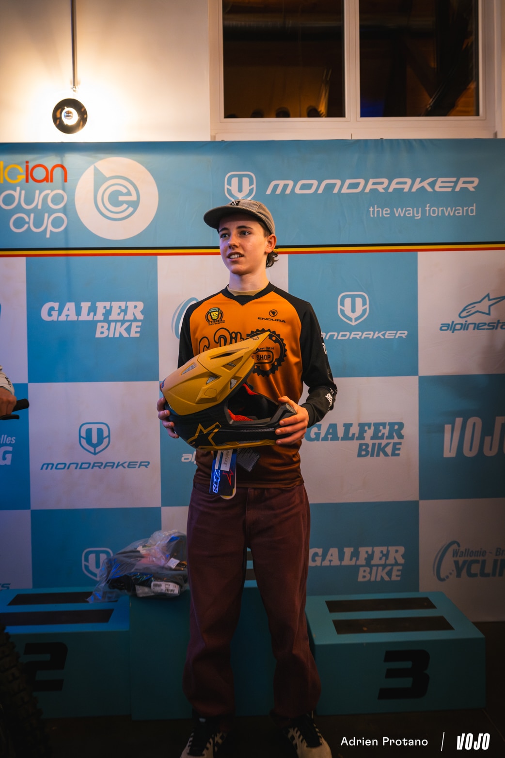 https://www.vojomag.com/app/uploads/2024/11/Remise des Pirx 2024 Belgian Enduro Cup A.Protano 131.jpg