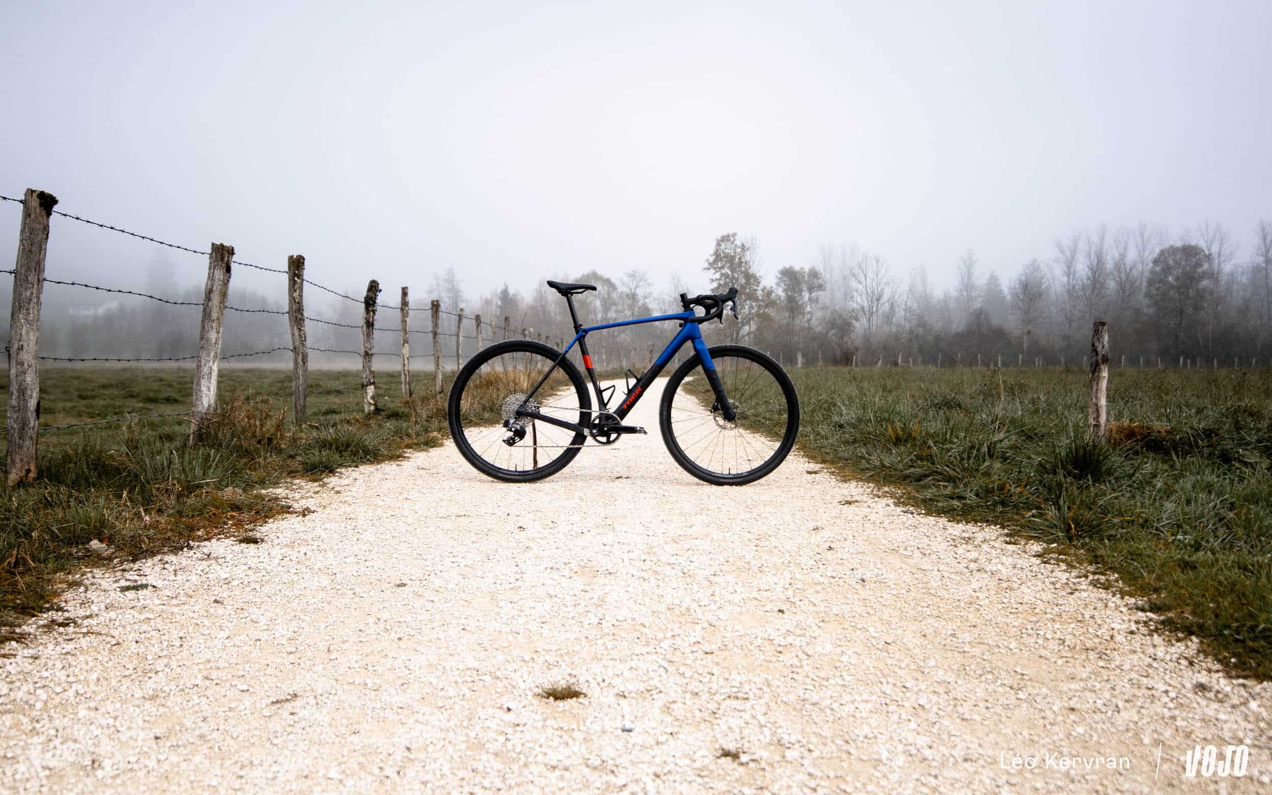 https://www.vojomag.com/app/uploads/2024/11/test gravel trek checkpoint sl6 2024 leo kervran vojo 7.jpg