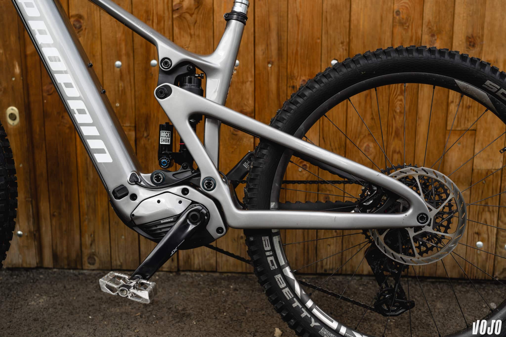 https://www.vojomag.com/app/uploads/2024/11/test vttae propain sresh ebike emtb avis vojo paul humbert 24.jpg