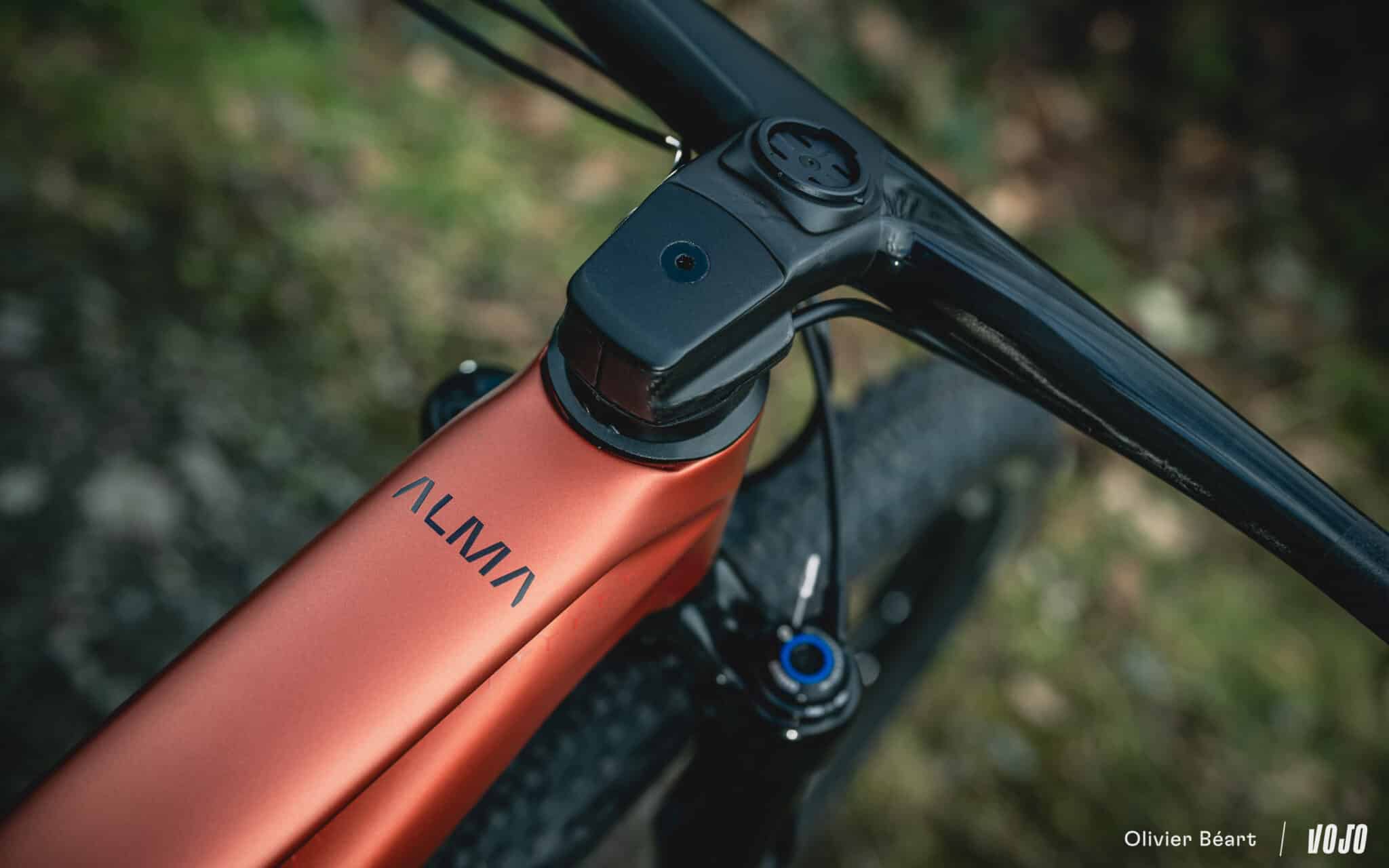 https://www.vojomag.com/app/uploads/2025/01/Orbea Alma 2025 X Fader test essai avis - Copyright Olivier Beart Vojo Magazine 27 2048x1280.jpg