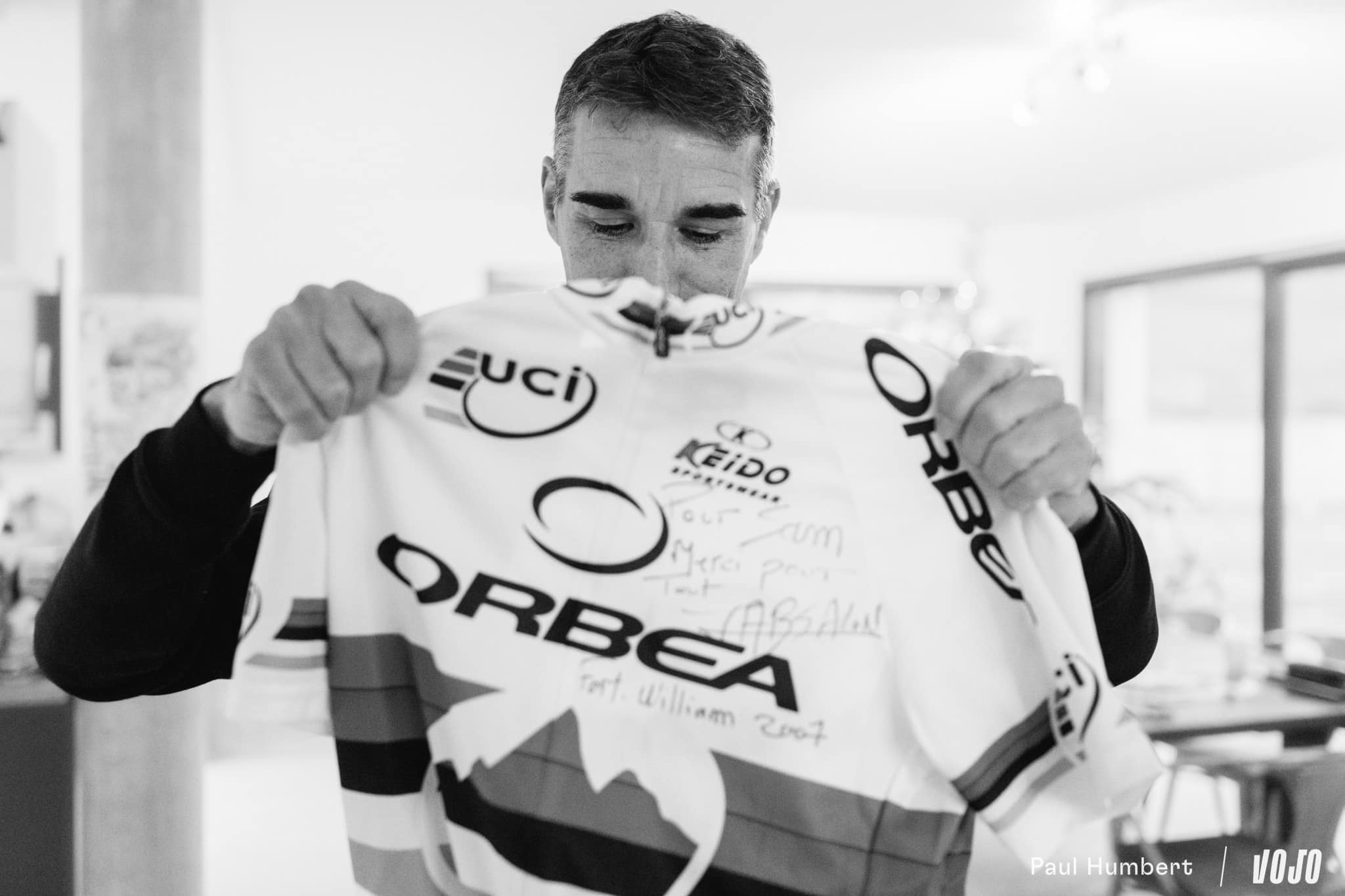 https://www.vojomag.com/app/uploads/2025/01/samuel roces podcast interview lunch ride decathlon racing team xc 2024 vojo paul humbert 15.jpg