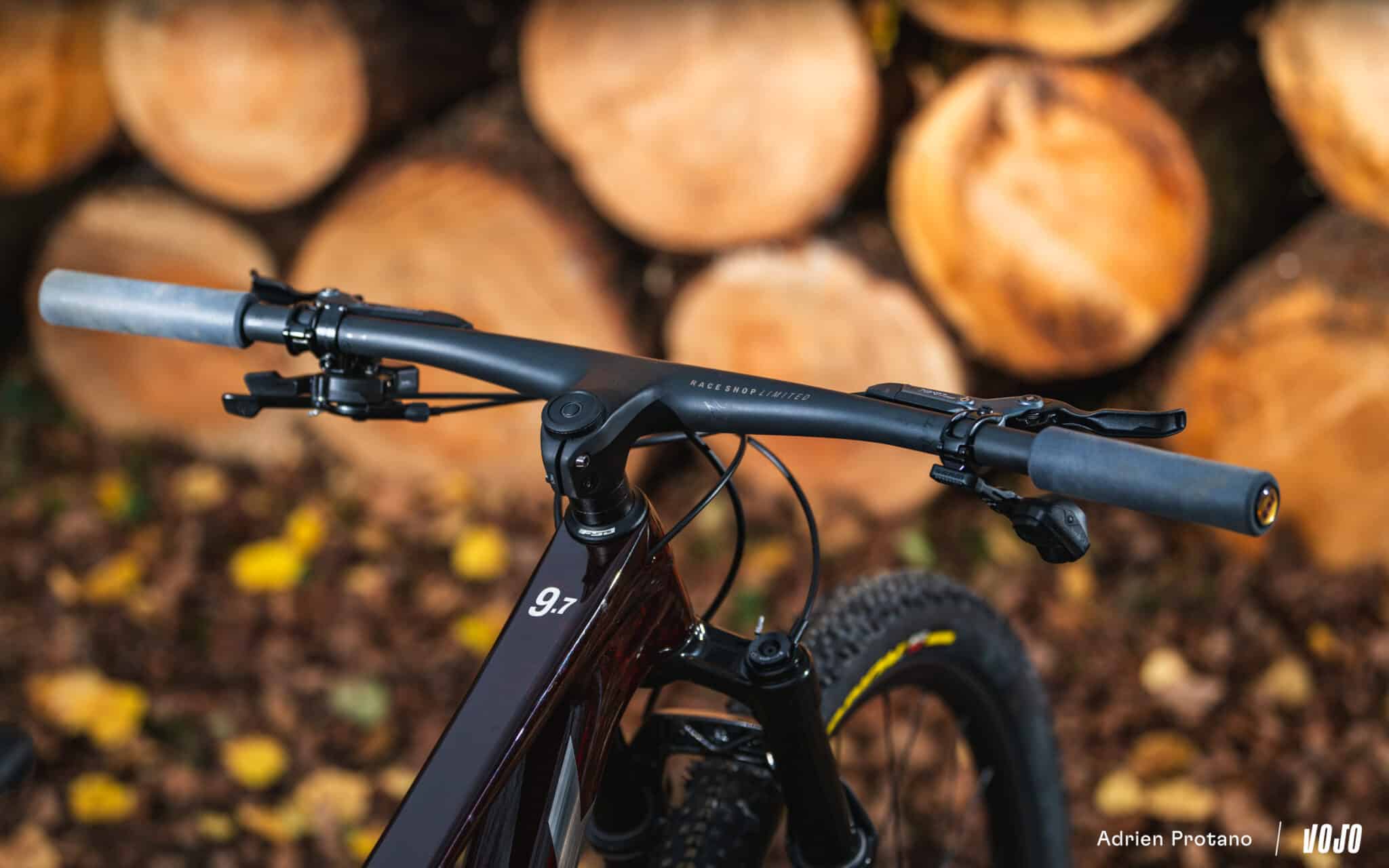 https://www.vojomag.com/app/uploads/2025/02/Trek ProCaliber 2024 Avis Test Vojo A.Protano 1 22 2048x1280.jpg