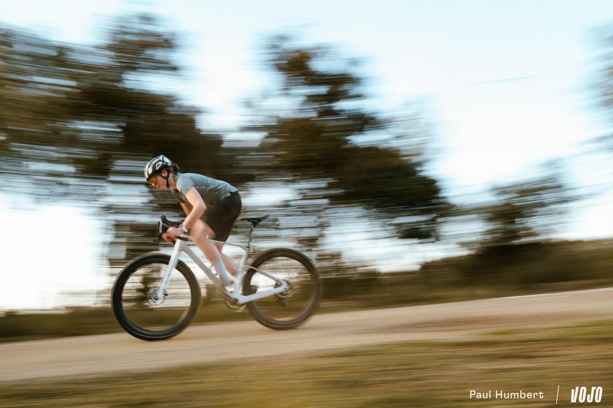 https://www.vojomag.com/app/uploads/2025/02/gravel test mondraker arid 2025 vojo paul humbert 23.jpg