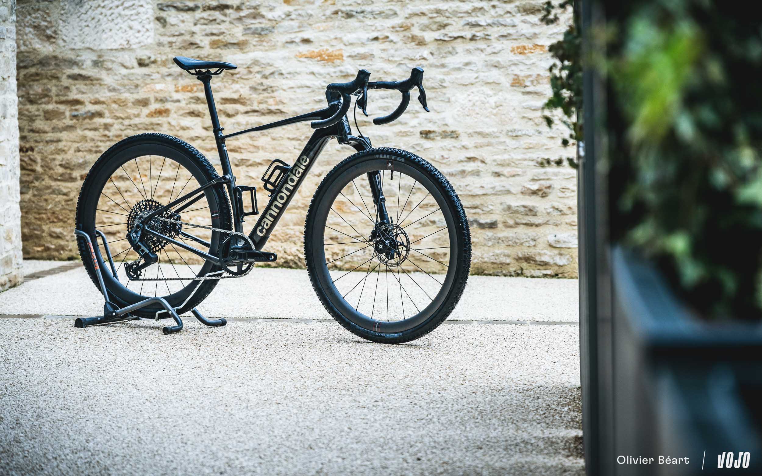 https://www.vojomag.com/app/uploads/2025/03/Cannondale Topstone 2025 test essai avis prix - Copyright Olivier Beart Vojo Magazine 3.jpg